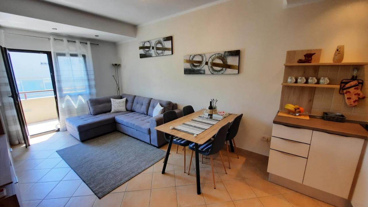 Apartments Alea Ровин Екстериор снимка