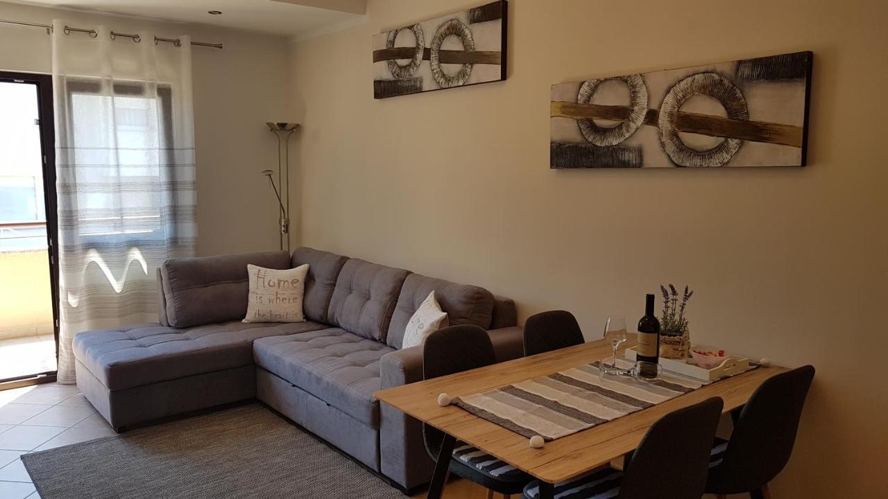 Apartments Alea Ровин Екстериор снимка
