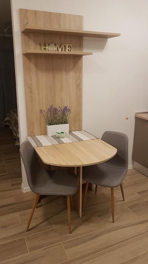 Apartments Alea Ровин Екстериор снимка