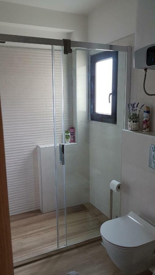 Apartments Alea Ровин Екстериор снимка