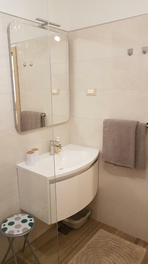 Apartments Alea Ровин Екстериор снимка